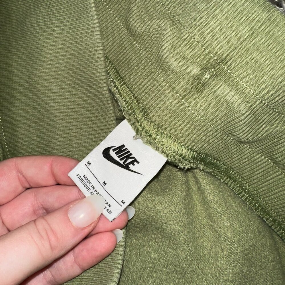 Nike Sportswear Phoenix Fleece Matching Set Alligator Green Medium - Picture 14 of 16